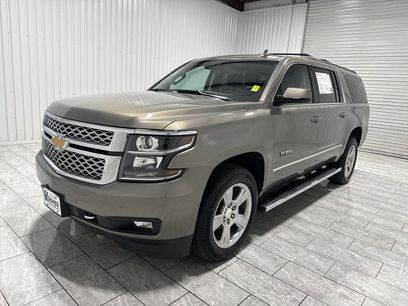 Used 2019 Chevrolet Suburban LT w/ LT Signature Package