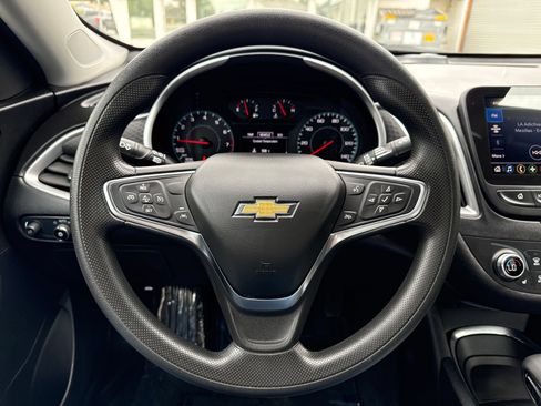 Used 2024 Chevrolet Malibu LT FWD image 14