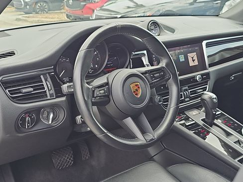 Used 2023 Porsche Macan Turbo AWD/4WD image 16