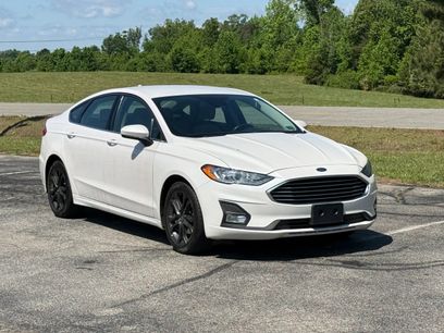 Used 2020 Ford Fusion SE w/ Equipment Group 151A