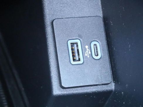 Used 2024 Ford Edge Titanium w/ Equipment Group 301A image 27