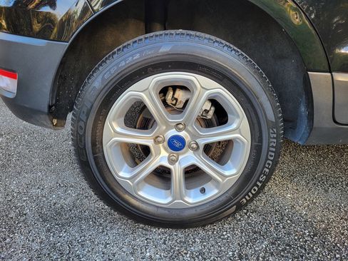 Used 2021 Ford EcoSport SE w/ SE Convenience Package image 15