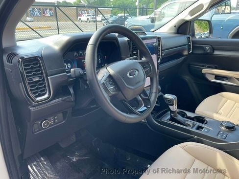 Used 2026 Ford Ranger Lariat AWD/4WD image 12
