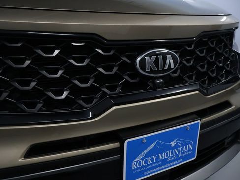 Used 2021 Kia Sorento SX Prestige image 9