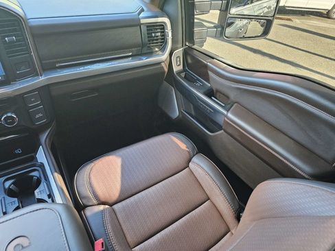 Used 2026 Ford F250 King Ranch w/ Chrome Package AWD/4WD image 18