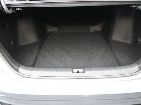 Used 2023 Honda Accord EX image 28