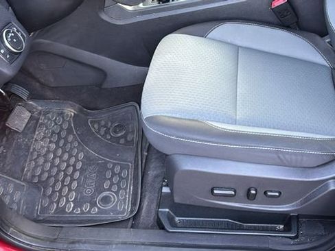 Used 2018 Ford Escape SE FWD image 23