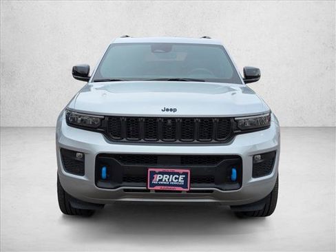 Used 2024 Jeep Grand Cherokee Limited 4xe image 2