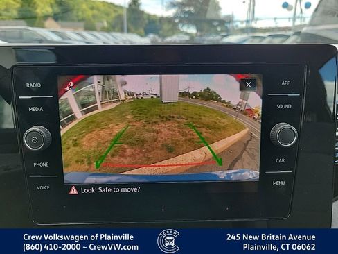 New 2025 Volkswagen Jetta SE image 12