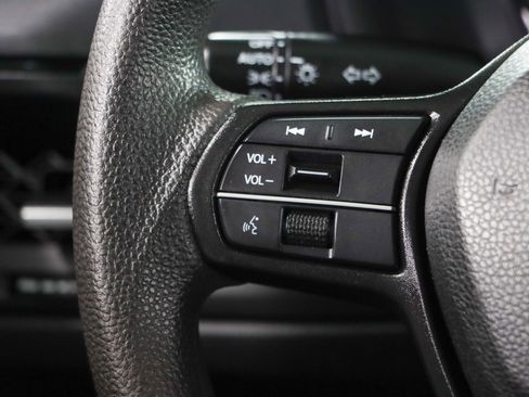 Used 2023 Honda Accord EX image 13