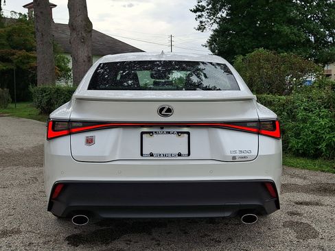 Used 2021 Lexus IS 300 AWD w/ Comfort Package image 5