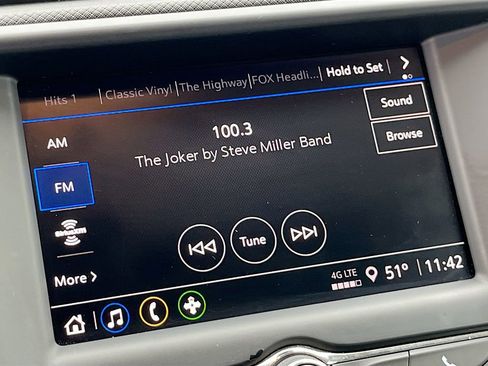 Used 2023 Chevrolet TrailBlazer LT FWD image 15