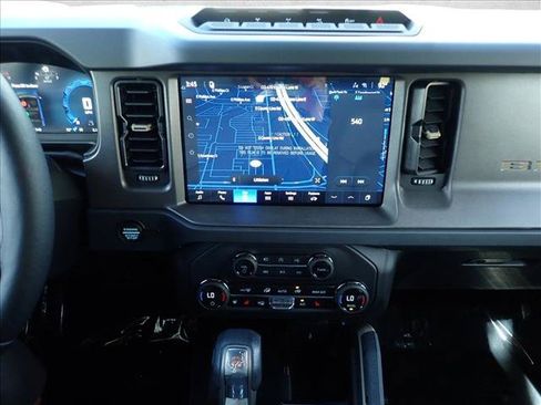 New 2026 Ford Bronco Badlands AWD/4WD image 16