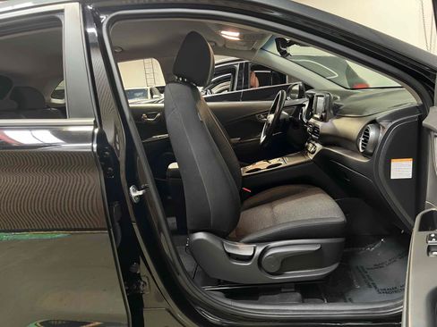 Used 2021 Hyundai Kona SEL w/ Cargo Package FWD image 43