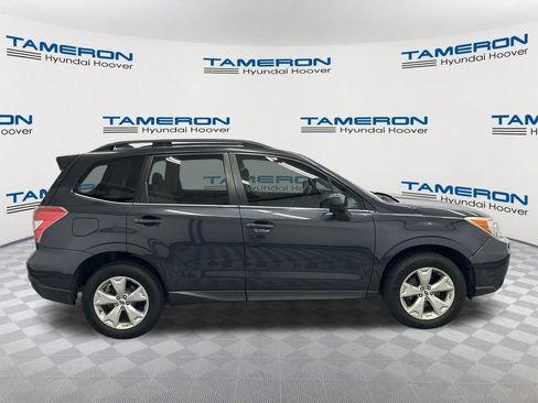 Used 2016 Subaru Forester 2.5i Limited AWD/4WD image 6