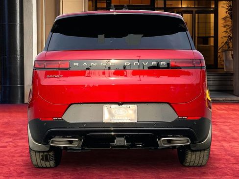 New 2026 Land Rover Range Rover Sport SE image 4
