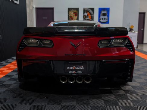 Used 2015 Chevrolet Corvette Z06 w/ 3LZ Preferred Equipment Group image 25