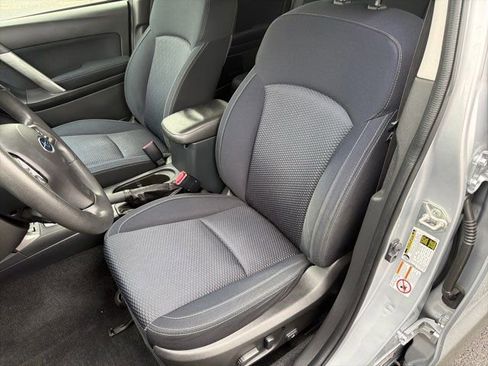 Used 2015 Subaru Forester 2.5i Premium w/ All-Weather Package image 14