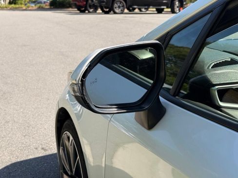 Used 2019 Toyota Corolla XSE FWD image 12