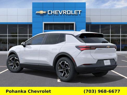 New 2026 Chevrolet Equinox EV LT image 3