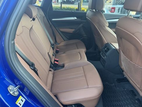 Certified 2024 Audi Q5 2.0T Prestige image 32