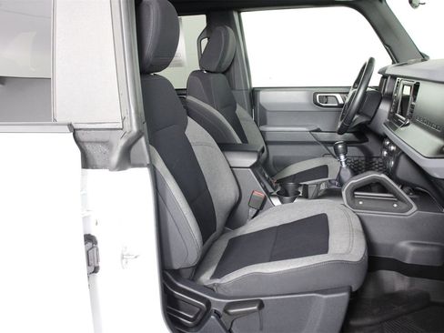 Used 2021 Ford Bronco Big Bend image 28