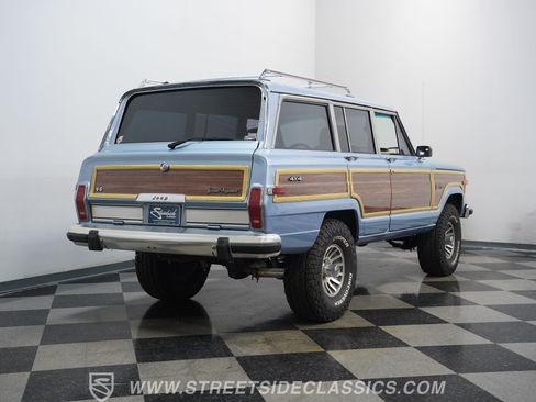 Used 1989 Jeep Grand Wagoneer AWD/4WD image 12