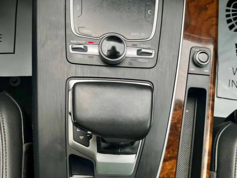Used 2018 Audi Q5 Prestige w/ Prestige Package AWD/4WD image 35