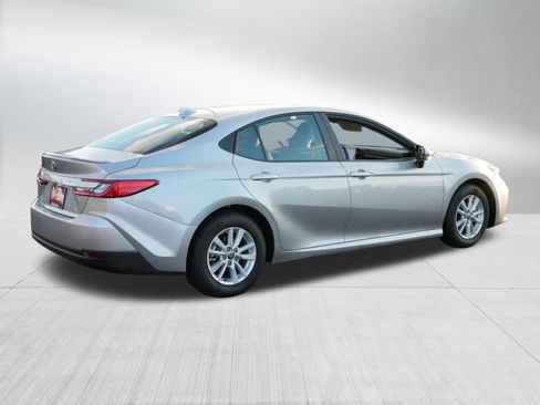 Certified 2025 Toyota Camry LE image 7