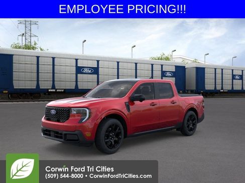 New 2026 Ford Maverick Lariat w/ Black Appearance Package AWD/4WD image 2