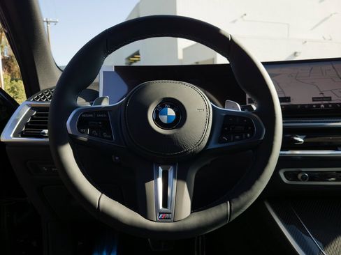 New 2026 BMW X5 M60i w/ Executive Package image 11