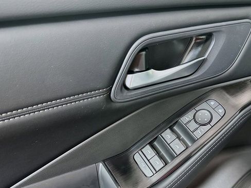 New 2026 Nissan Rogue SV w/ SV Premium Package image 11