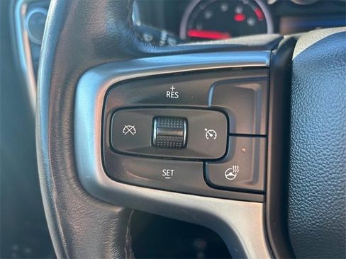 Used 2022 Chevrolet Silverado 3500 LT w/ Convenience Package image 16