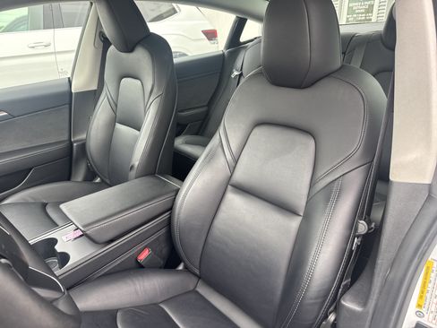 Used 2023 Tesla Model 3 Standard Range RWD image 13