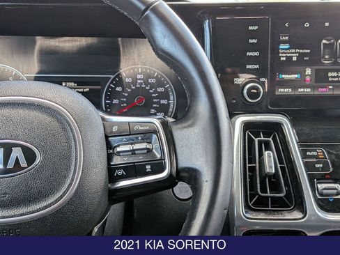 Used 2021 Kia Sorento SX image 19