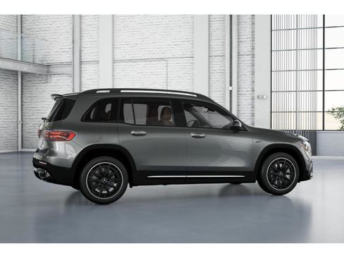 New 2026 Mercedes-Benz GLB 35 AMG 4MATIC image 18