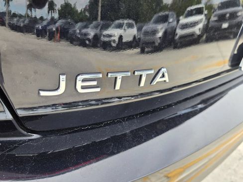 Used 2023 Volkswagen Jetta SE FWD image 15