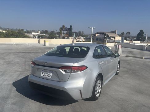 Used 2024 Toyota Corolla LE image 28