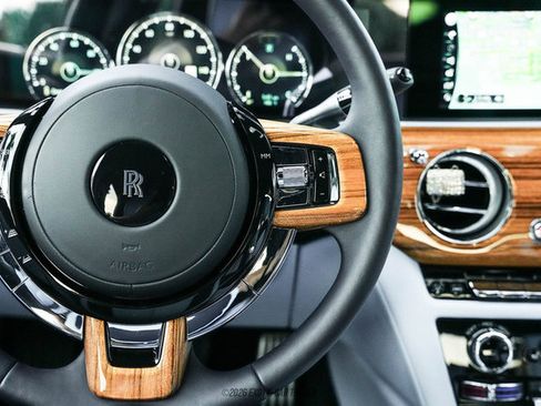 Used 2022 Rolls-Royce Ghost AWD/4WD image 22