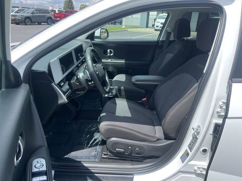 Used 2024 Hyundai Ioniq 5 SE RWD image 23
