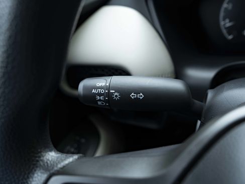 Used 2026 Honda HR-V LX image 23