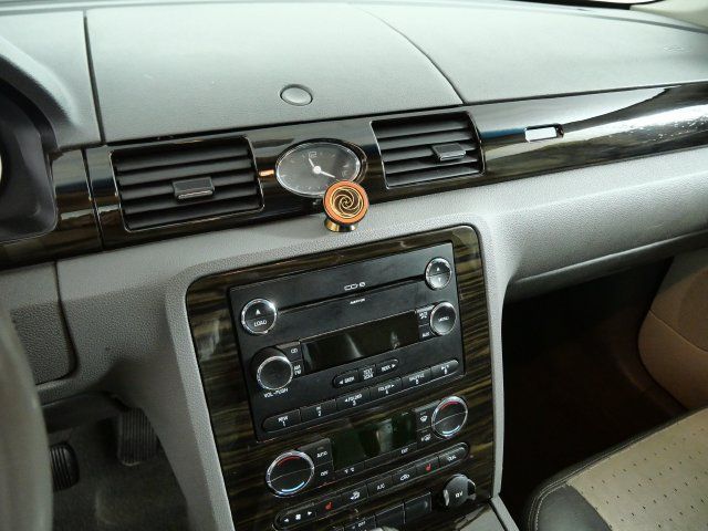 Used 2008 Mercury Sable Premier FWD image 17