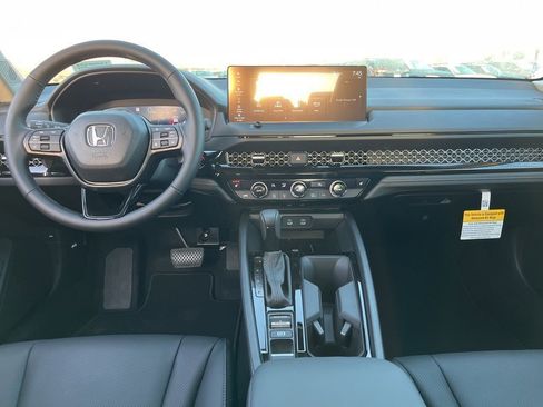 New 2026 Honda Accord EX-L image 9