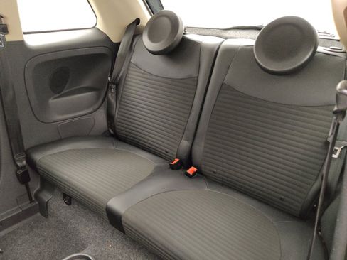 Used 2018 FIAT 500 Pop w/ Urbana Appearance Package FWD image 18