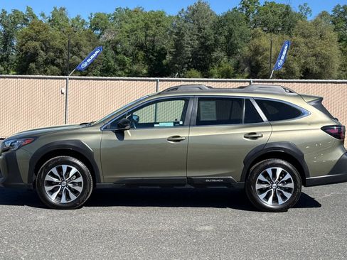 Used 2025 Subaru Outback Limited XT image 6