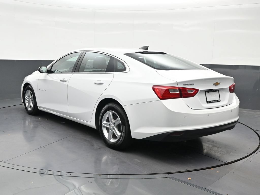 Used 2024 Chevrolet Malibu LS FWD image 3