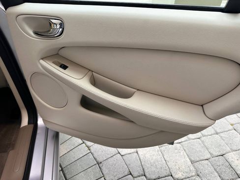 Used 2003 Jaguar X-TYPE 2.5 AWD/4WD image 79