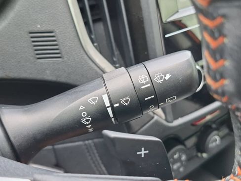 Used 2018 Subaru Crosstrek 2.0i Premium w/ Moonroof Package AWD/4WD image 27