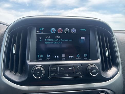 Used 2017 Chevrolet Colorado LT w/ LT Convenience Package RWD image 44