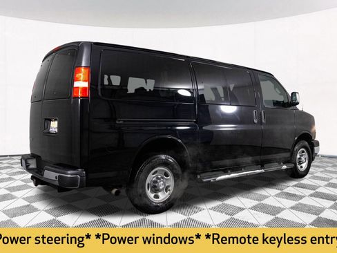 Used 2018 Chevrolet Express 3500 LT w/ LT Preferred Equipment Group image 16